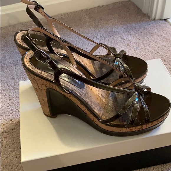 marc jacobs wedge sandals